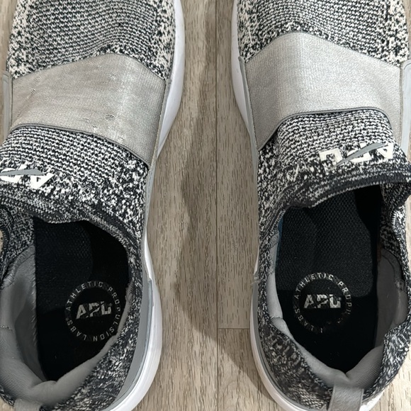 EUC Mens APL running shoe - Picture 4 of 5